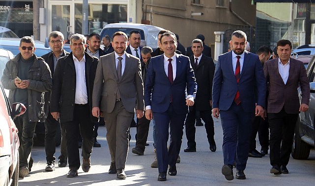 Başkan Kalaycı Karaman’ı sokak sokak geziyor