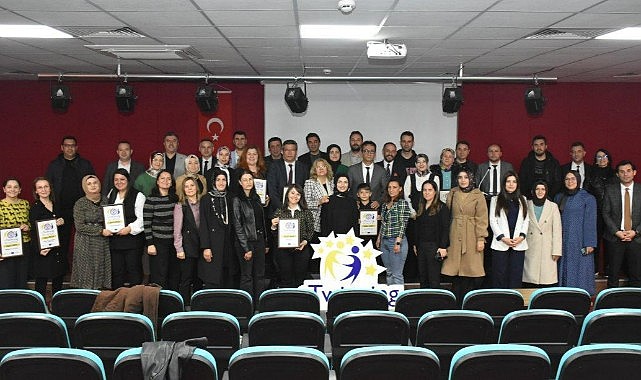 eTwinning okulu kalite etiketleri sahiplerini buldu