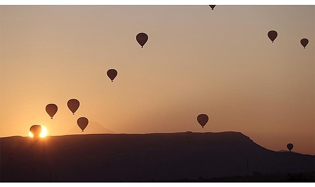 Balonlar Gazze için yükseldi