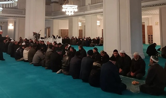 Sabah namazı buluşması devam ediyor