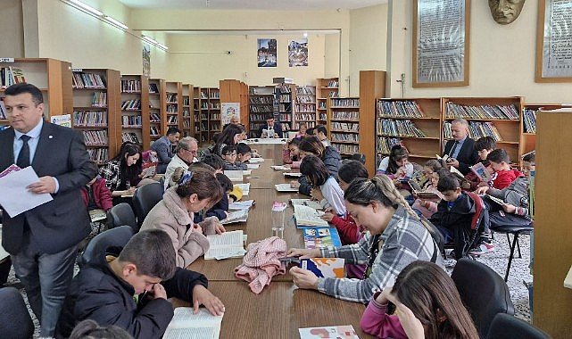 Kaymakamlar kitap okuma etkinliğine katıldı