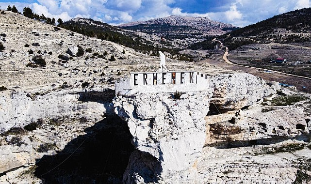 Övmekle insanın aciz kalacağı emsalsiz bir kale