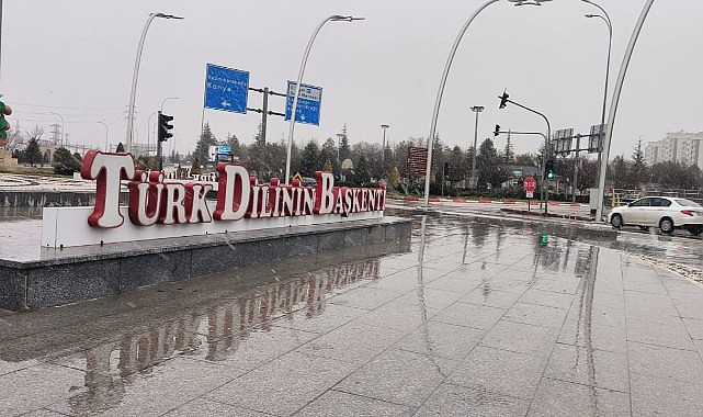 Sıcaklık eksiye düştü Karaman kara büründü