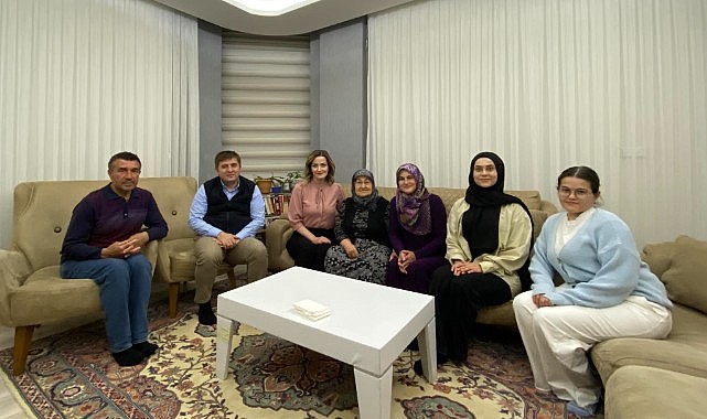 Buram buram samimiyet sundular