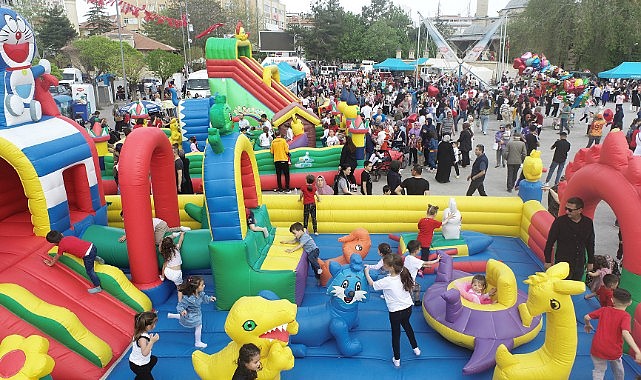 Çocuklar doyasıya eğlendi