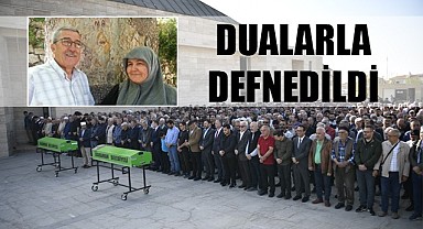 Dualarla eşliğinde defnedildi