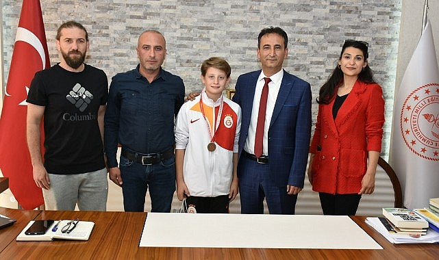 Karaman başarısıyla göz kamaştırıyor