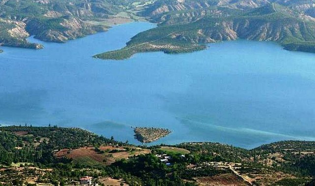 Ruslar Karaman&#039;a akın ediyor