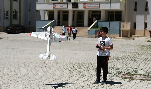 TÜBİTAK 4006 Bilim Fuarı gerçekleştirildi 