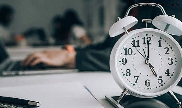 Mesai saatleri yeniden mi düzenleniyor