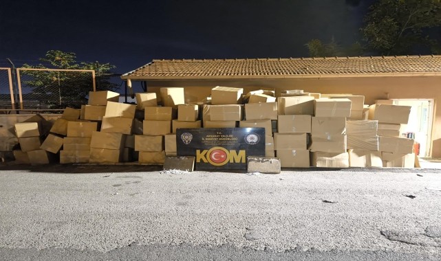 Aksaray&#039;da bir tırda 5 milyon makaron ele geçirildi