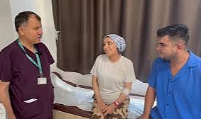 Anne karnındaki bebek iki böbreğine yapılan müdahaleyle tedavi edildi