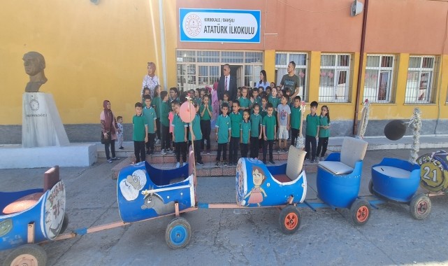 Bahşılı&#039;da öğrenciler &quot;tırtıl tren&quot; ile eğlendi