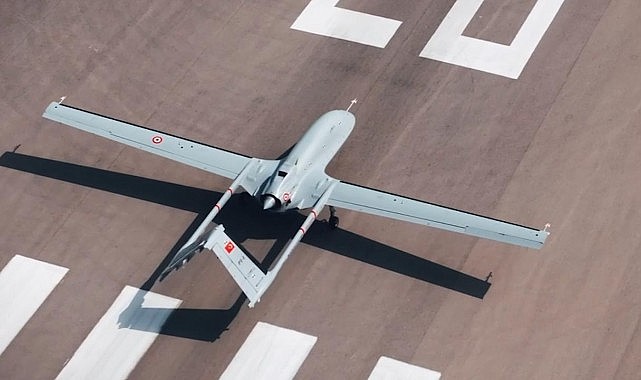 Bayraktar TB3 SİHA, TCG Anadolu&#039;yla buluşuyor