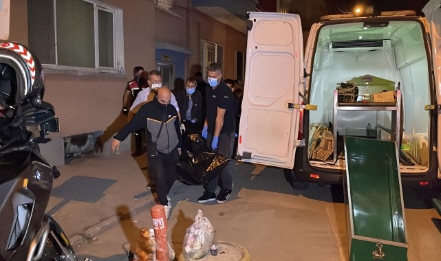 Eskişehir&#039;de bir kişi yalnız yaşadığı çöp dolu evde ölü bulundu