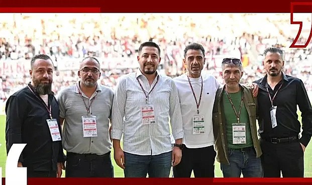 Suat Akbay: &quot;Küllerimizden doğduk&quot;