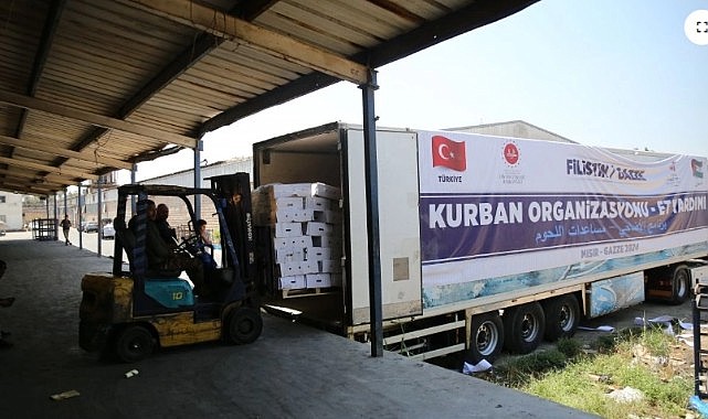 TDV, 380 ton kurban etini Gazze'ye ulaştırdı