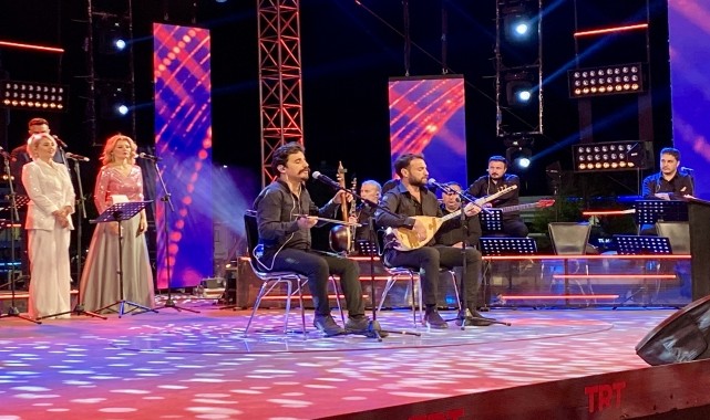 TRT sanatçıları Kırşehir&#039;de konser verdi