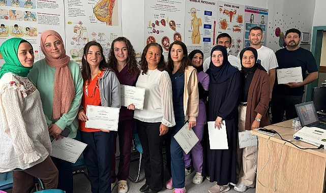 Emzirme danışmanlığı eğitimi verildi