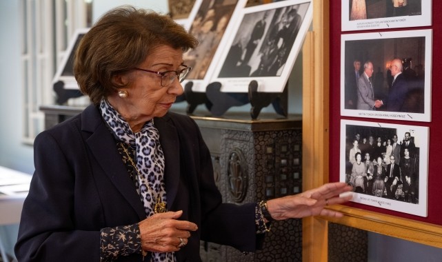 Erdal İnönü&#039;nün vefatının üzerinden 17 yıl geçti