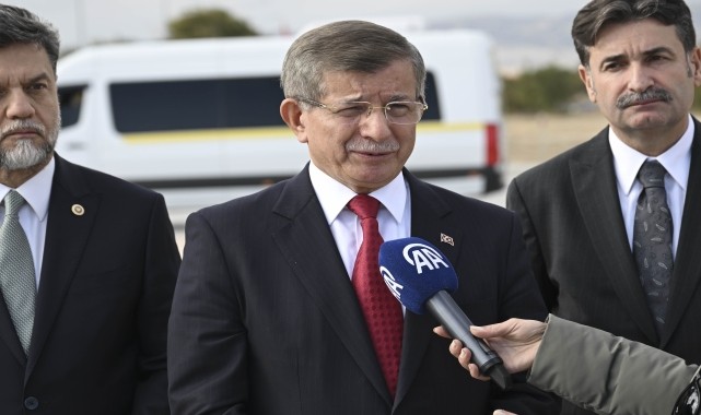 Gelecek Partisi Genel Başkanı Davutoğlu&#039;ndan TUSAŞ&#039;a taziye ziyareti: