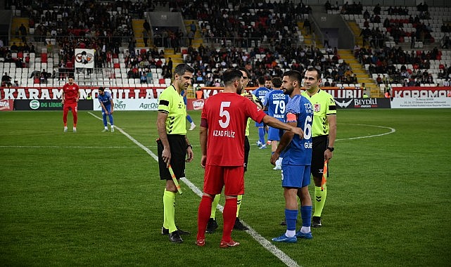 Hakem 3 puanı kaptı!