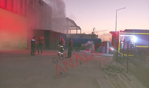 Karaman&#039;da ambalaj fabrikasında yangın çıktı