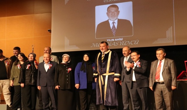 Kayseri'de "Yılın Ahisi" seçilen Hasyüncü'ye kaftan giydirildi