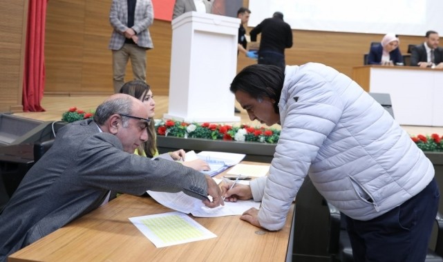 Melikgazi Belediyesi ihaleyle 30 daire sattı