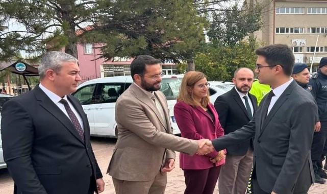 Sarıoğlan Kaymakamı Tugay Kalkanlı, görevine başladı