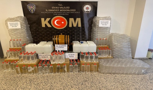 Sivas&#039;ta 215 litre kaçak alkol ele geçirildi