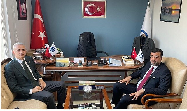 Vali Çiçekli Müdür Yerlikaya&#039;yı ziyaret etti