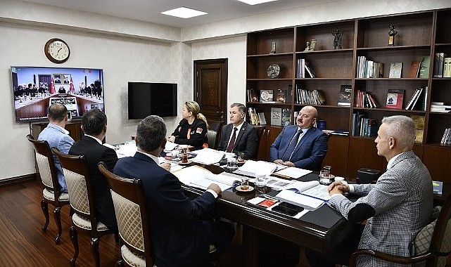 Vali Çiçekli video konferansa katıldı