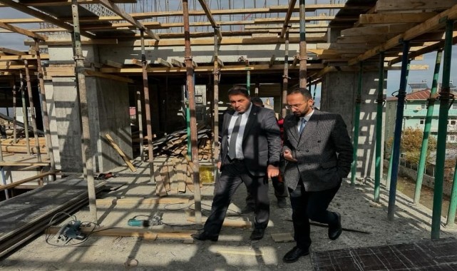 Akıncılar Belediye Başkanı Sevinç, cami inşaatını inceledi