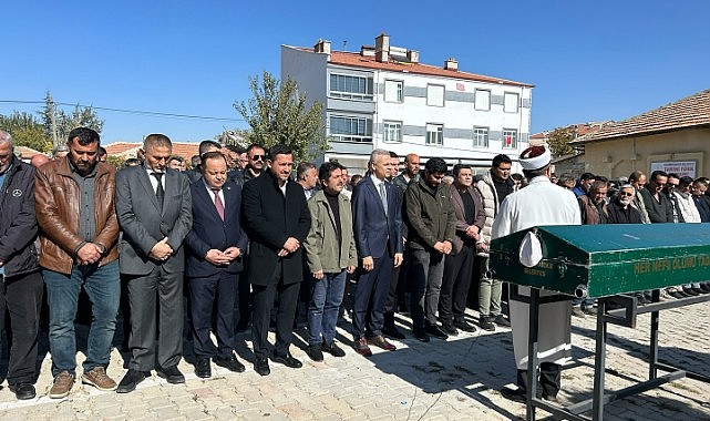 Eser toprağa verildi