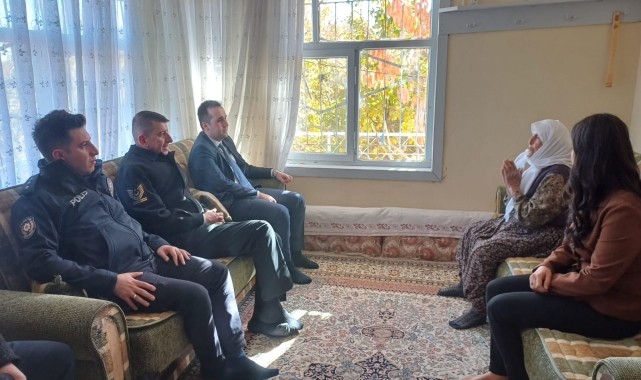 Hüyük Kaymakamı Evsen, şehit aileleri ve gazileri ziyaret etti