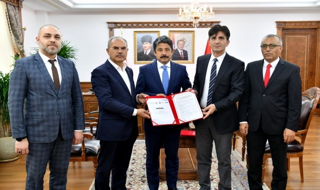 Kırşehir&#039;de elektrik kesintilerine karşı koruyucu destek projesi imzalandı