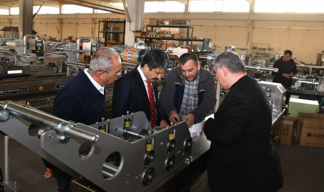 Kırşehir Valisi Demiryürek, iş insanlarıyla bir araya geldi