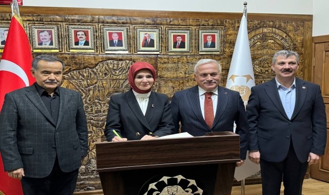 Aile ve Sosyal Hizmetler Bakanı Mahinur Özdemir Göktaş, Aksaray&#039;da konuştu: