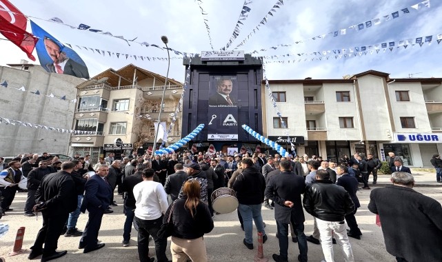 Anahtar Parti Genel Başkanı Ağıralioğlu, Aksaray&#039;da partililerle buluştu