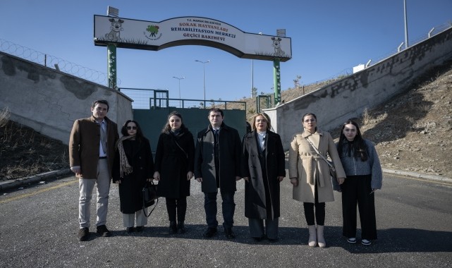 Ankara 2'Nolu Barodan Mamak'taki hayvan barınağına ziyaret