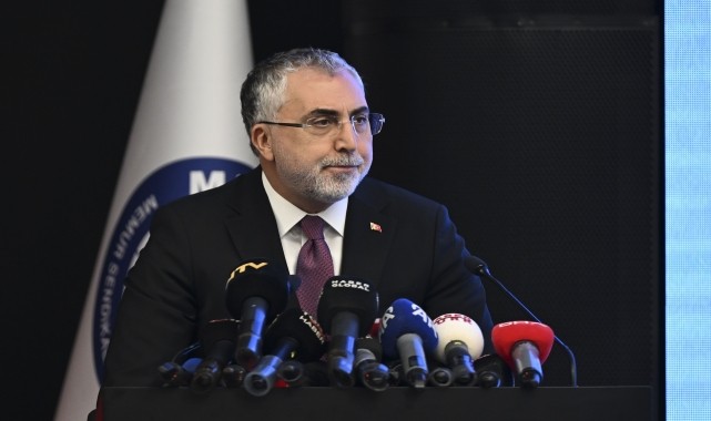 Bakan Işıkhan, "Kamu Personel Sisteminin Güncel ve Hukuki Sorunları Sempozyumu"nda konuştu: