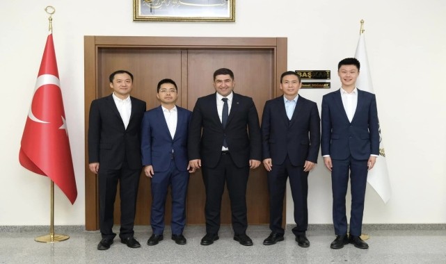 Çin heyetinden Güdül Belediye Başkanı Doğanay'a ziyaret