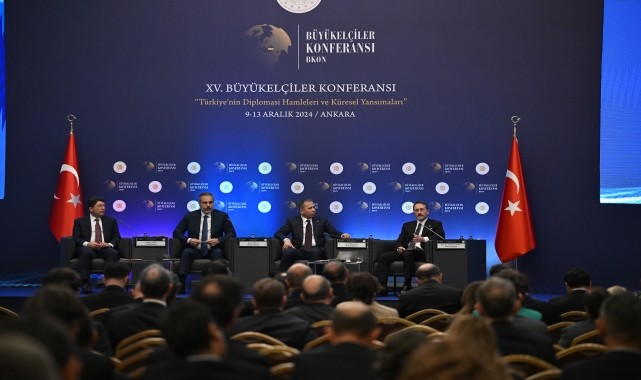 Cumhurbaşkanlığı İletişim Başkanı Altun, 15. Büyükelçiler Konferansı&#039;nda konuştu: