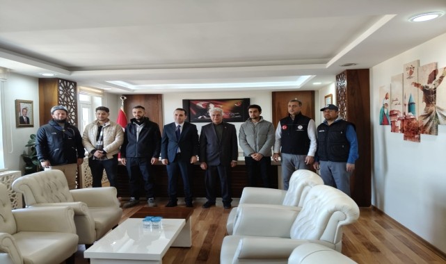 Hüyük'te meslek edindirme eğitimi alan kursiyerler sertifikalarını aldı