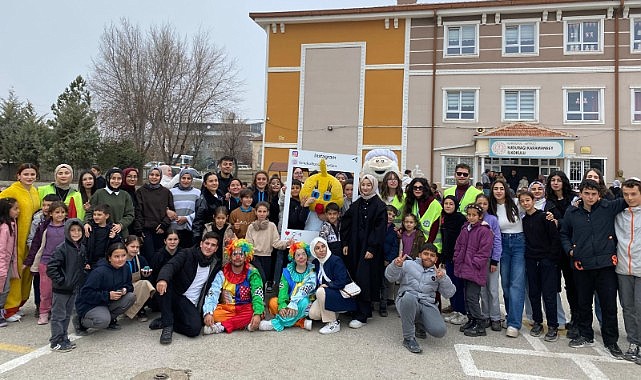 Karaman&#039;da çocukların yüzü güldü