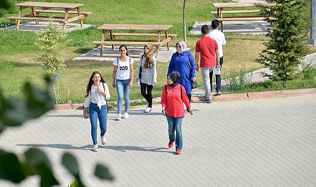 Karaman&#039;daki gençler çalıştayda buluşuyor