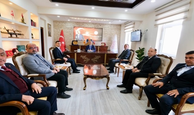 Karaman Valisi Çiçekli Kazımkarabekir ilçesini ziyaret etti