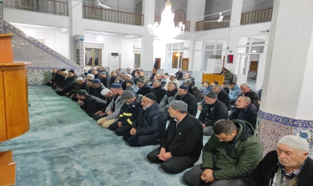 Niğde'de "Sabah Namazı Buluşmaları"nda mazlumlar için dua edildi