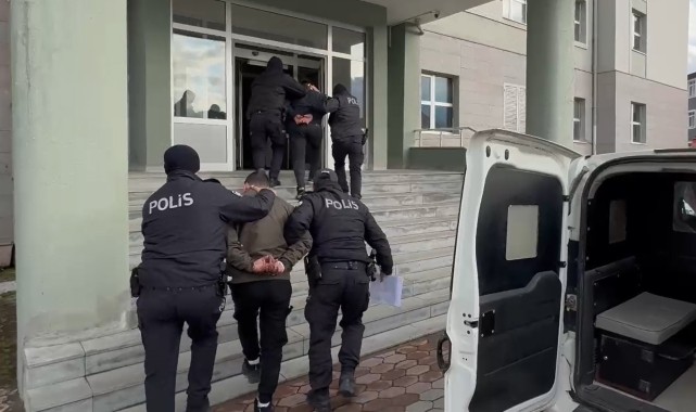 Sivas&#039;ta polise darp girişiminde bulunan şüpheli tutuklandı